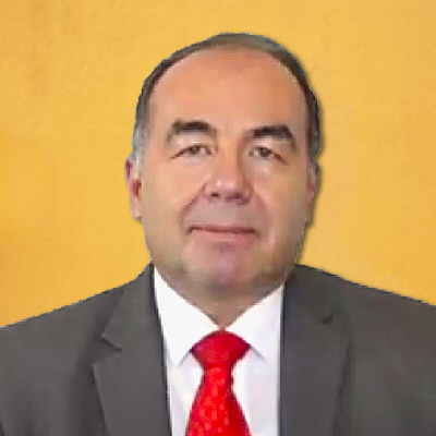 Dr. Roberto Arias de la Mora